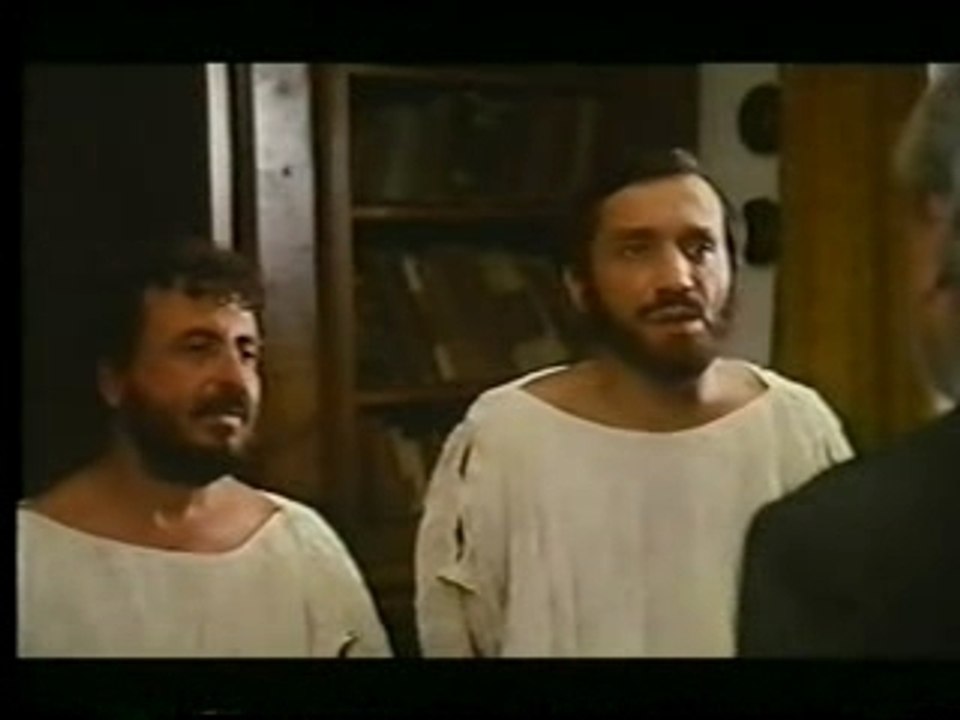 NAPOLI COMMEDIA DIVERTENTE RIDERE