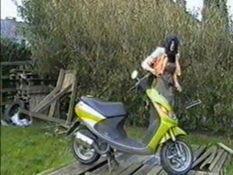 04_MAMIE_GIRL_1997