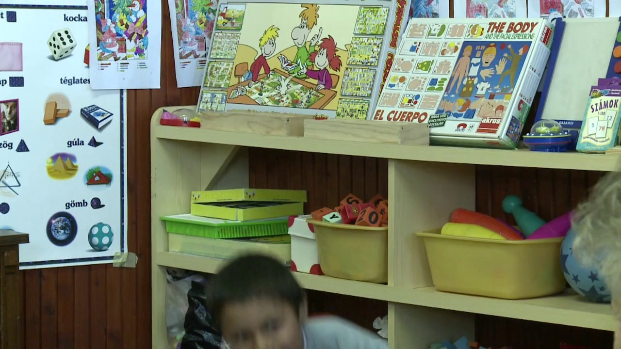 Hungary Roma condemned to special needs schools