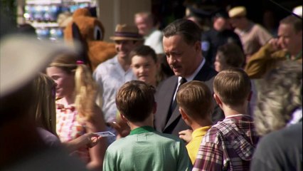 Dans l'ombre de Mary : la promesse de Walt Disney - Featurette Tom Hanks [VO|HD720p]