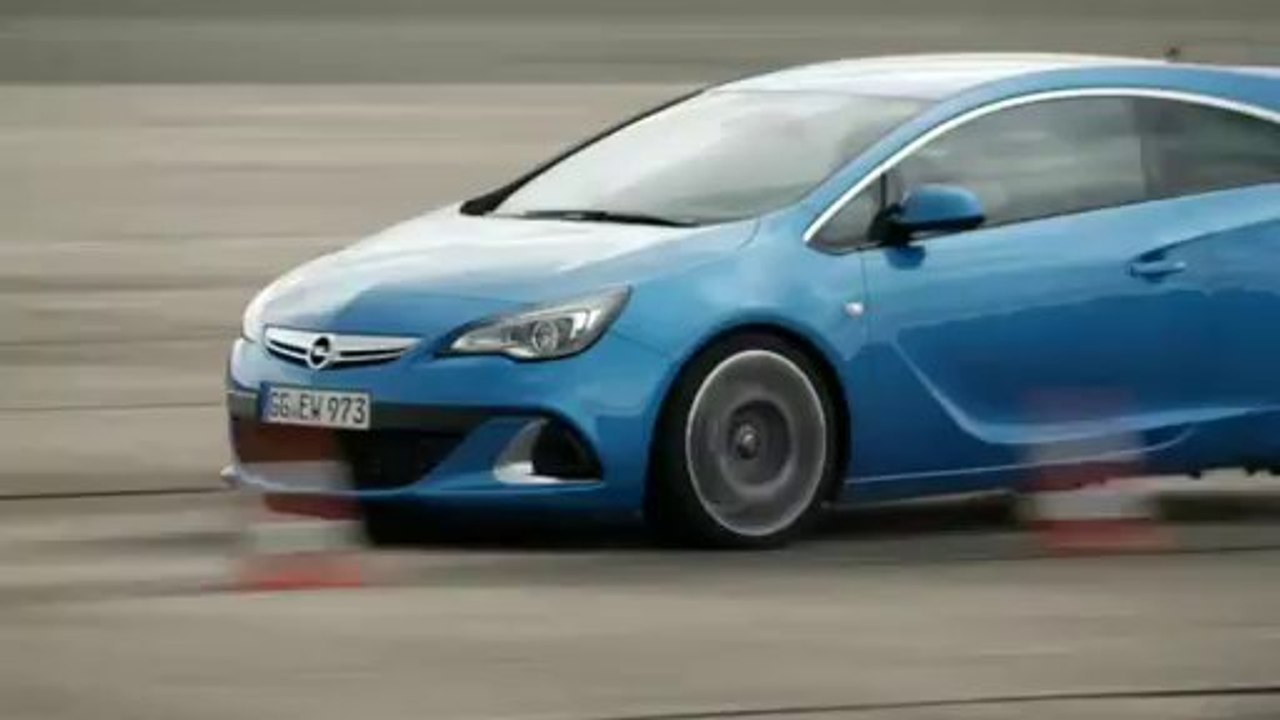 Opel Astra OPC 2012