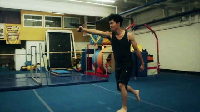 Tu sautes et tu tires, c’est simple non ?