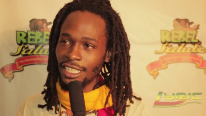 Jesse Royal at Rebel Salute speakng on Marcus Garvey