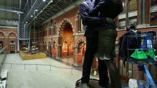 St Pancras ‘Kissing Couple’ Statue Undergoes Huge Makeover As Eurostar Enters Its 20th Year
