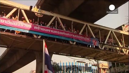 Tayland'da seçim gerginliği sürüyor