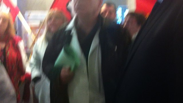 Les salariés de Jabil s'invitent à la Mairie