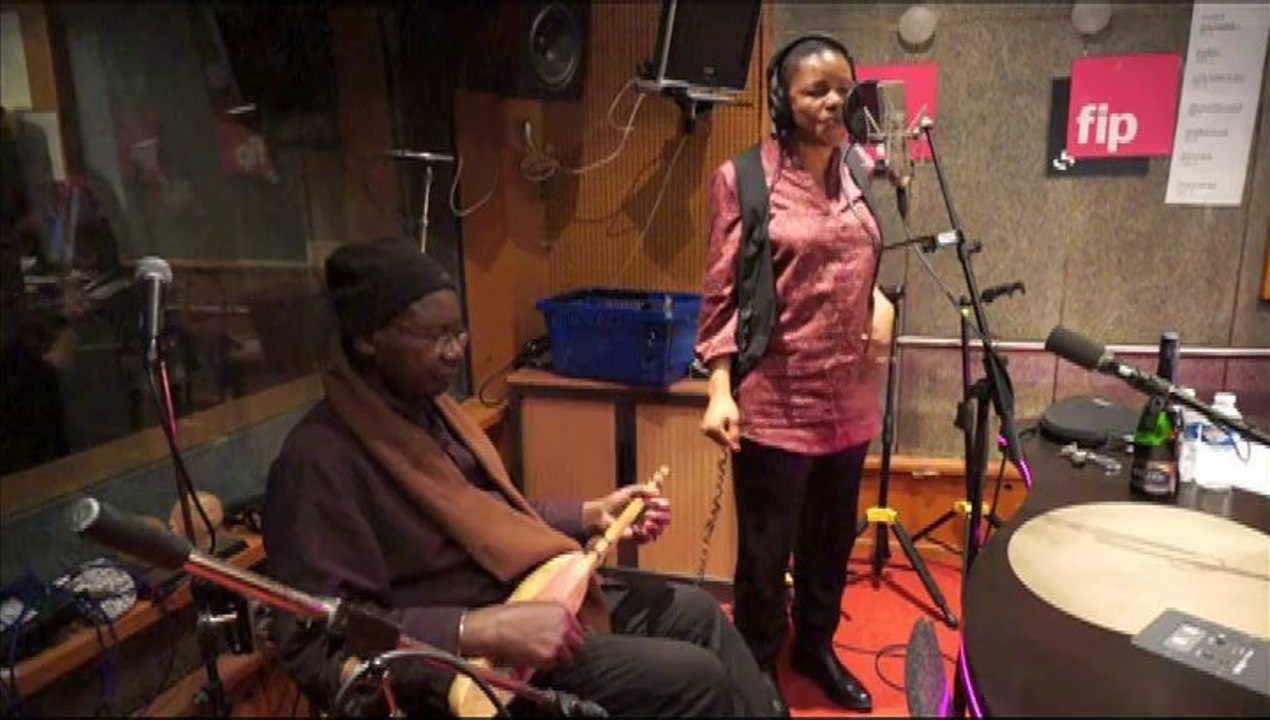 Mamani Keïta - Emission spéciale festival Au Fil des Voix - 29 janvier 2014
