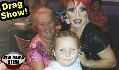 HONEY BOO BOO CHILD's FIRST DRAG SHOW at Gay Burger Joint