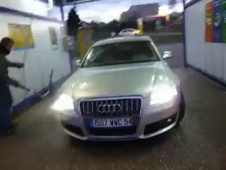 AUDI S8 V10