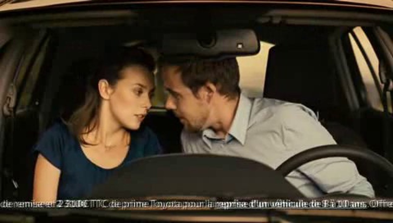 Pub Toyota Yaris 2011