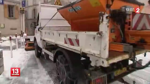 Alpes-Maritimes : après les inondations, la neige à gros flocons