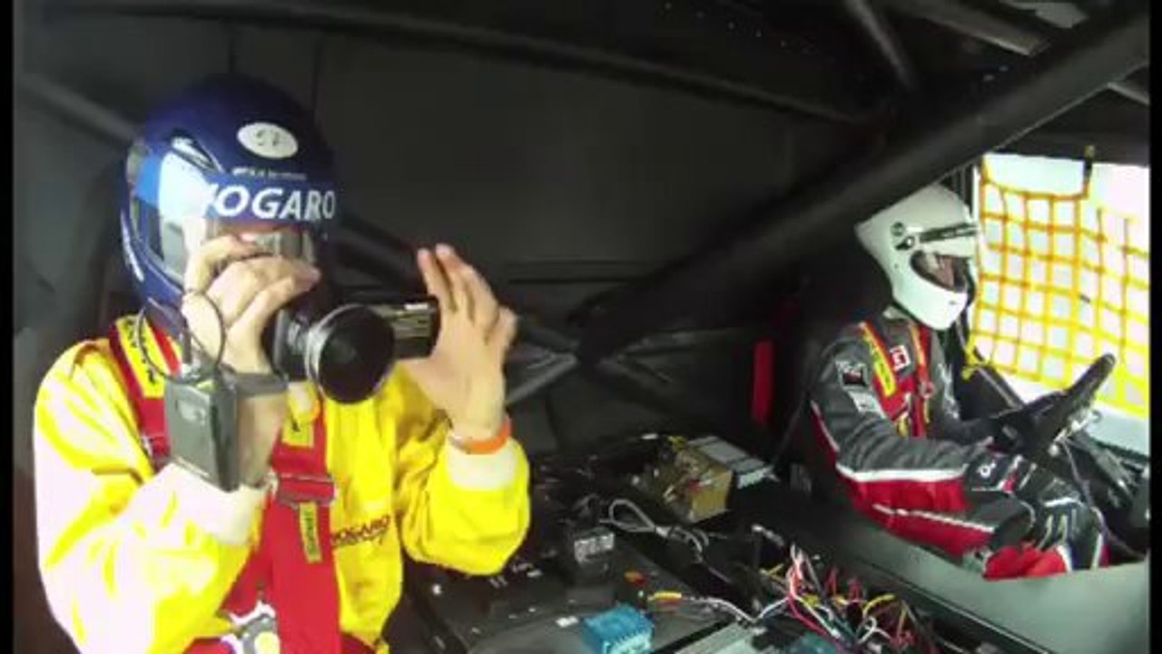 Excès de vitesse : à la découverte d'un camion de course Renault Trucks