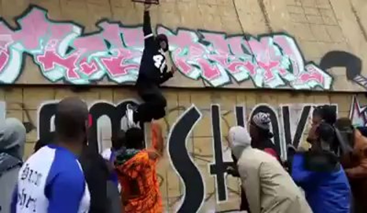 THE REAL HARLEM SHAKE