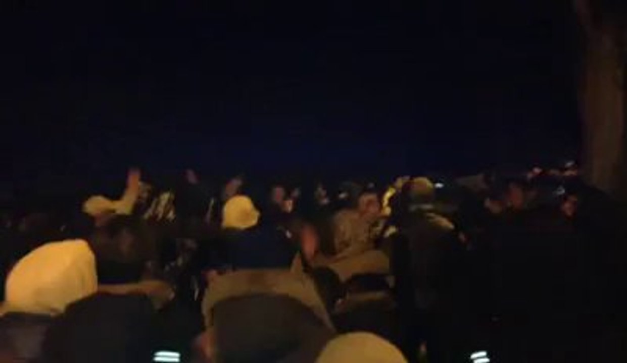 LAZIALI BLOCCANO STRADA