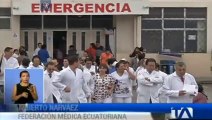 Rafael Correa, tenemos acerca de mil medicos listos para una emergencia medica en Ecuador