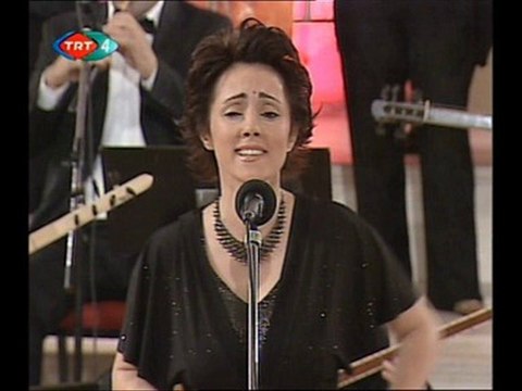 Arzu Akmeşe - Baba Bugün Dağlar Yeşil Boyandı (U.H.)