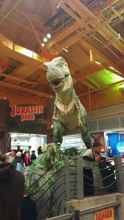 VID_20140101_180904 Jurassic Park