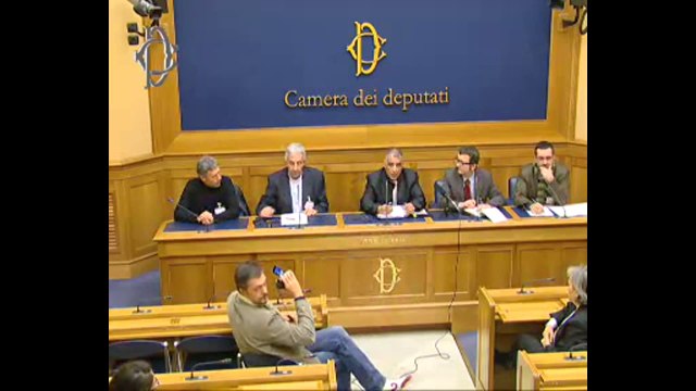 Roma - Conferenza stampa di Giulio Marcon (16.01.14)