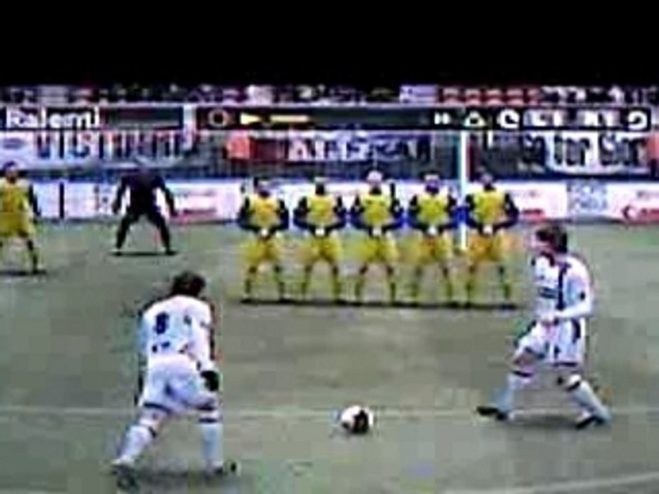 Coup franc de Juninho