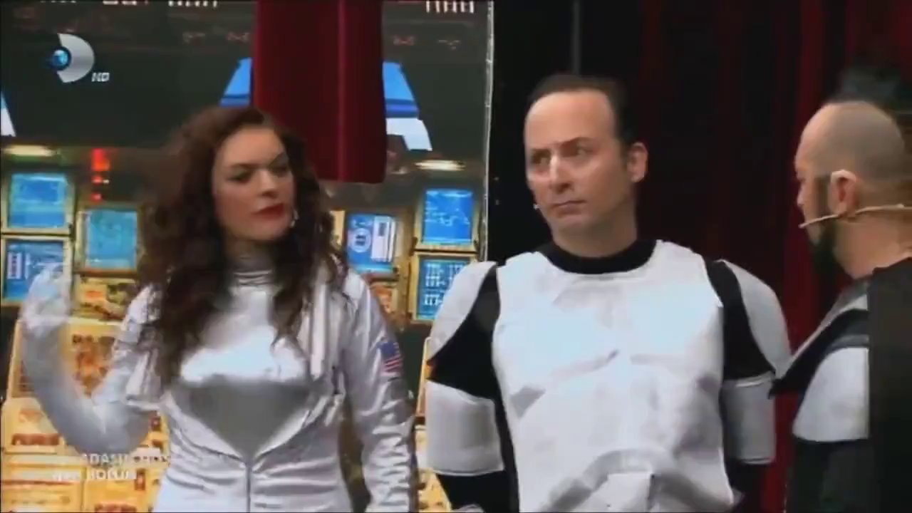 Arkadaşım Hoşgeldin'de Canlı Hayko Cepkin Performansı - Ölüyorum