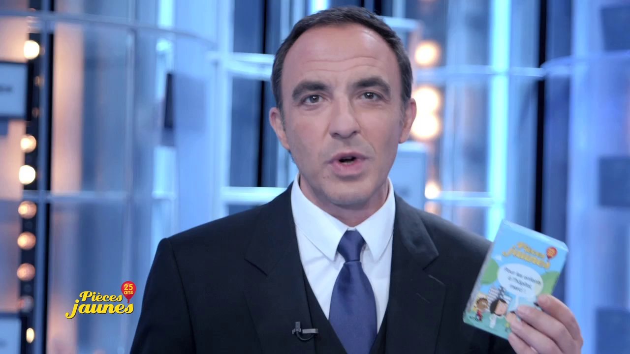 Nikos Aliagas soutient les Pièces Jaunes