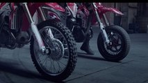 SURFACE, moto in slowmotion