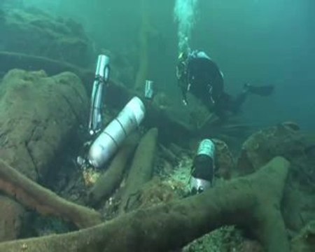 Centrum Nurkowe Tomasz , Yvette i Dawid Dobroczek Sklep Nurkowy PADI w Gdańsku Manatee