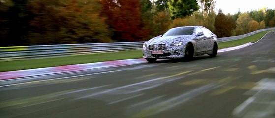 Mise au point de l’Infiniti Q50 avec Vettel et Buemi