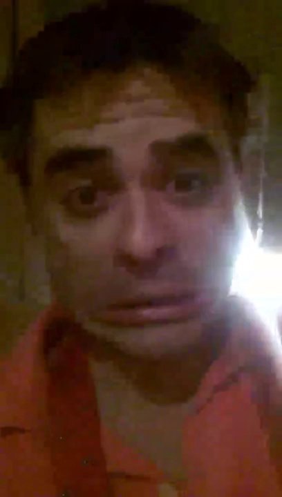 FAIT TOURNER LA CRAVATE