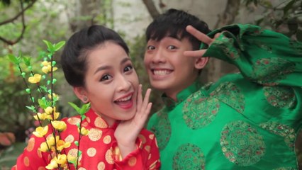 PHỞ 8- Năm 2013 & Những đặc trưng Tết (Vietsub)