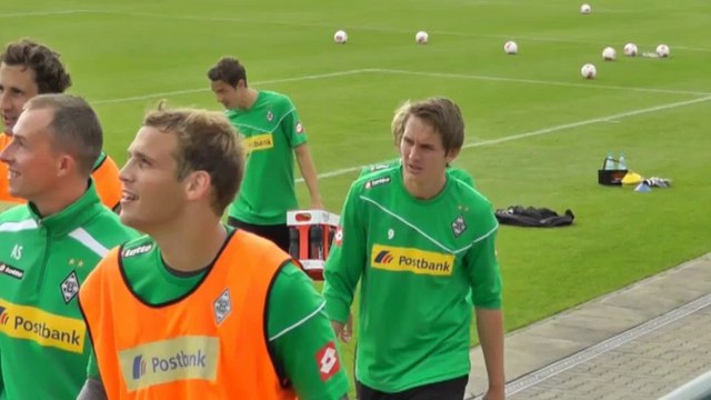 Pardew anticipates de Jong goals