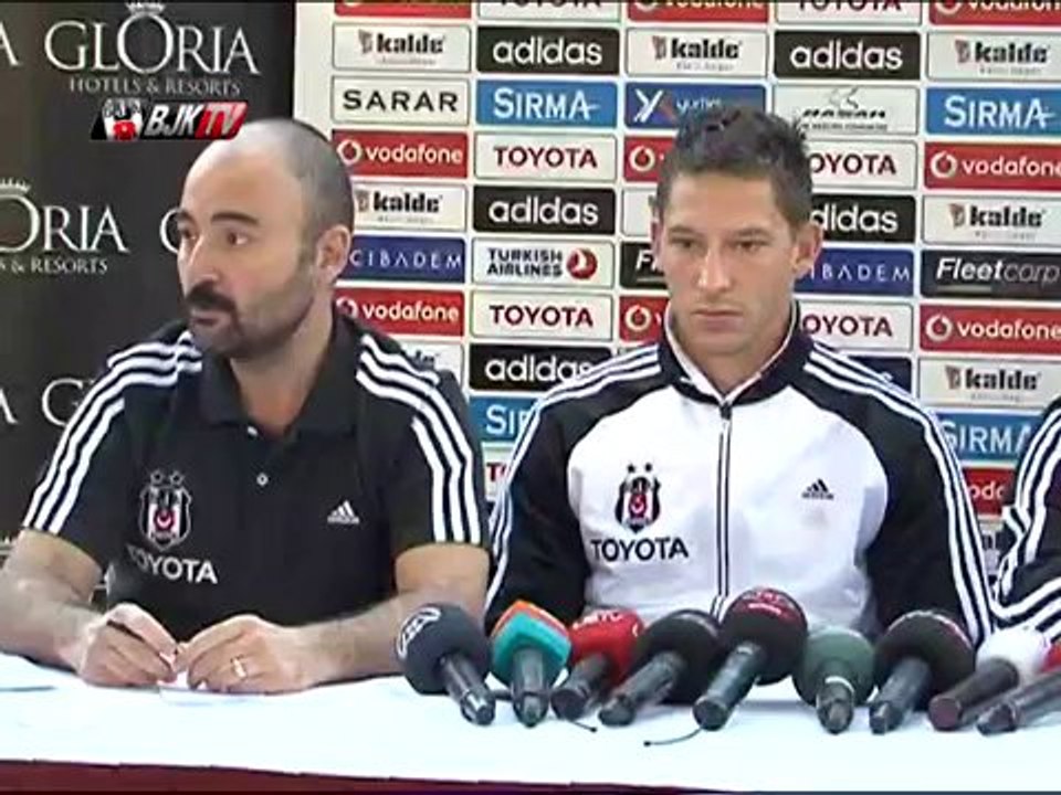 Futbolcularımız Uğur Boral ve Filip Holosko Basın Toplantısı Gerçekleştirdi