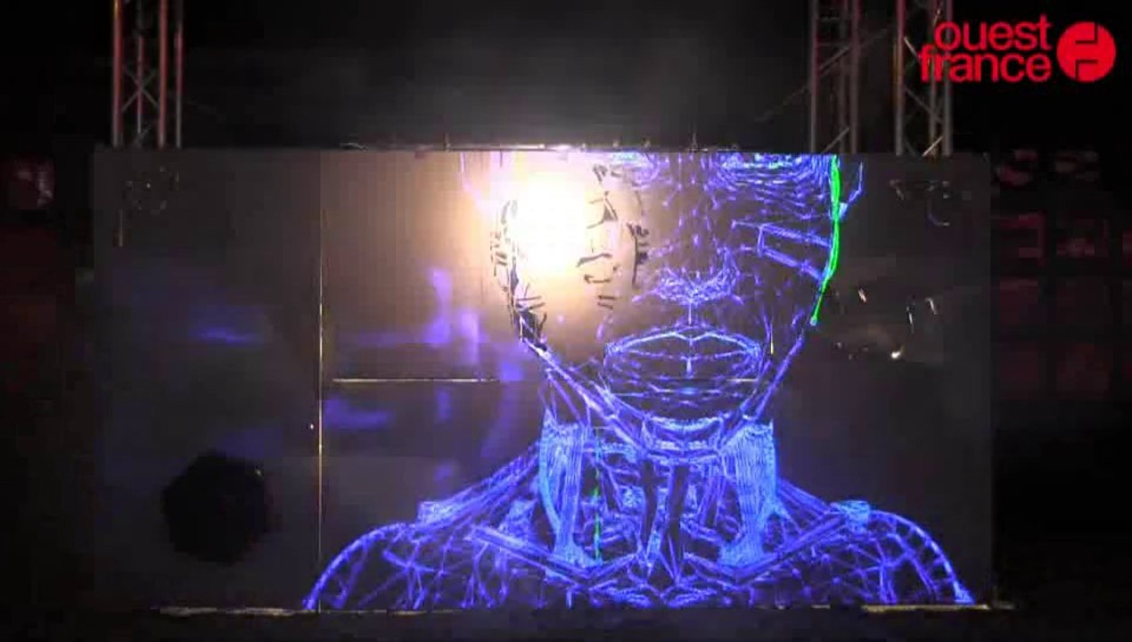 Les EssenCiels à Saint-Lô: un plasmapping qui fait des étincelles!