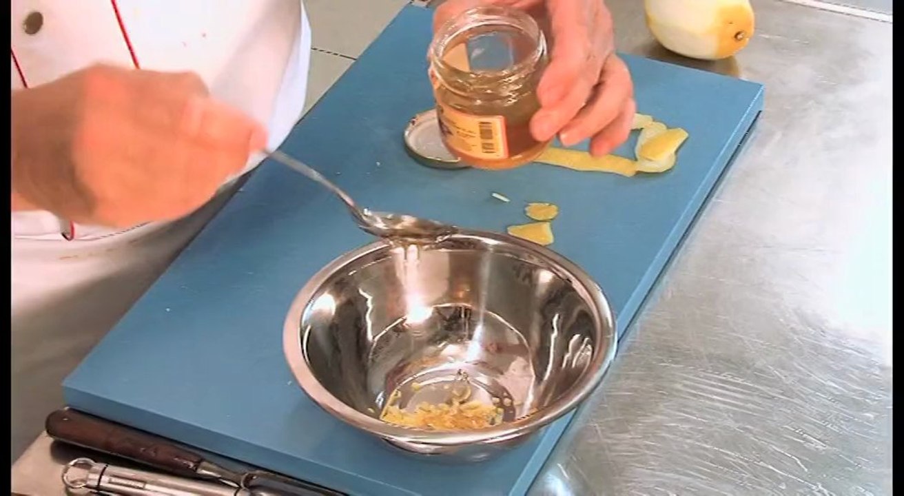 Geröstetes Huhn mit Honig und Zitrone