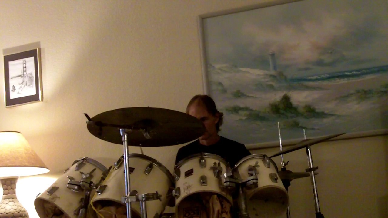 just a lil sound test with new snare head & sticks