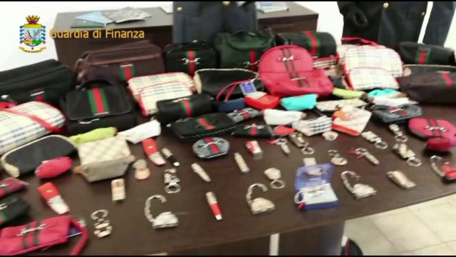 Roma - La Gdf e la lotta alla contraffazione (27.01.14)