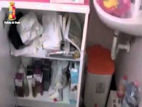 Bologna - Sigilli a un centro massaggi a luci rosse (04.01.14)