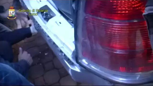 Como - Sequestrati 6 quintali di marijuana (12.12.13)