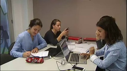 TV3 - Telenotícies vespre - Les bateries dels mòbils duren poc