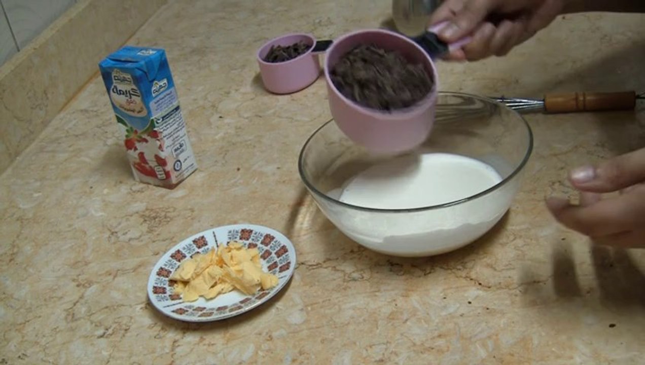 طريقة عمل صوص الشوكولاتة بسهولة في دقائق