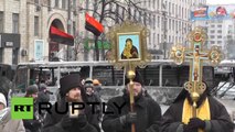 Ukraine Unrest: Kiev in ruins, protesters build new barricades