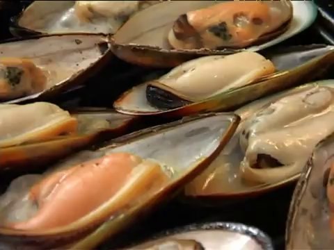 TV3 - Karakia - Barbecued mussels (Dean, Nova Zelanda)