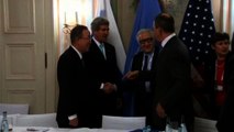 Diplomats hold sideline meetings at Munich Security Council summit