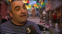 TV3 - Telenotícies - La Plaça de la Farga, la millor decorada a Sants