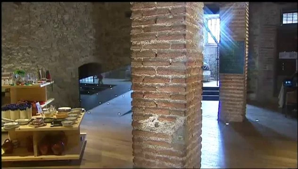 TV3 - Telenotícies migdia - Guia californiana sobre el vi del Priorat