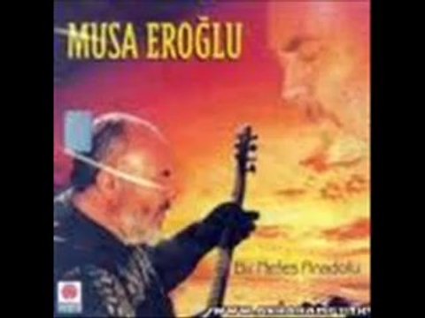 Musa Eroglu - Basimda bir sevda doner.