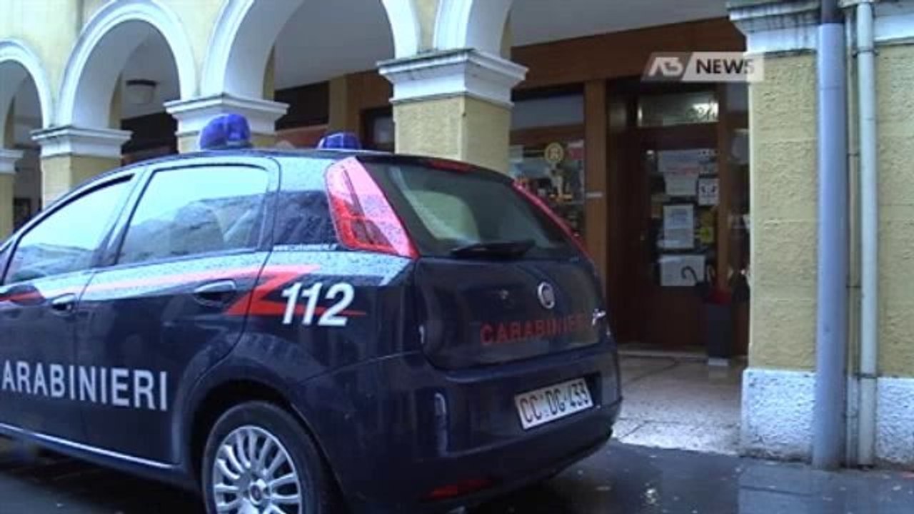 PAURA DOPO LA RAPINA, E' CACCIA ALLA BANDA