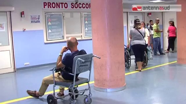 TG 02.01.14 Botti di Capodanno, Bari come Napoli