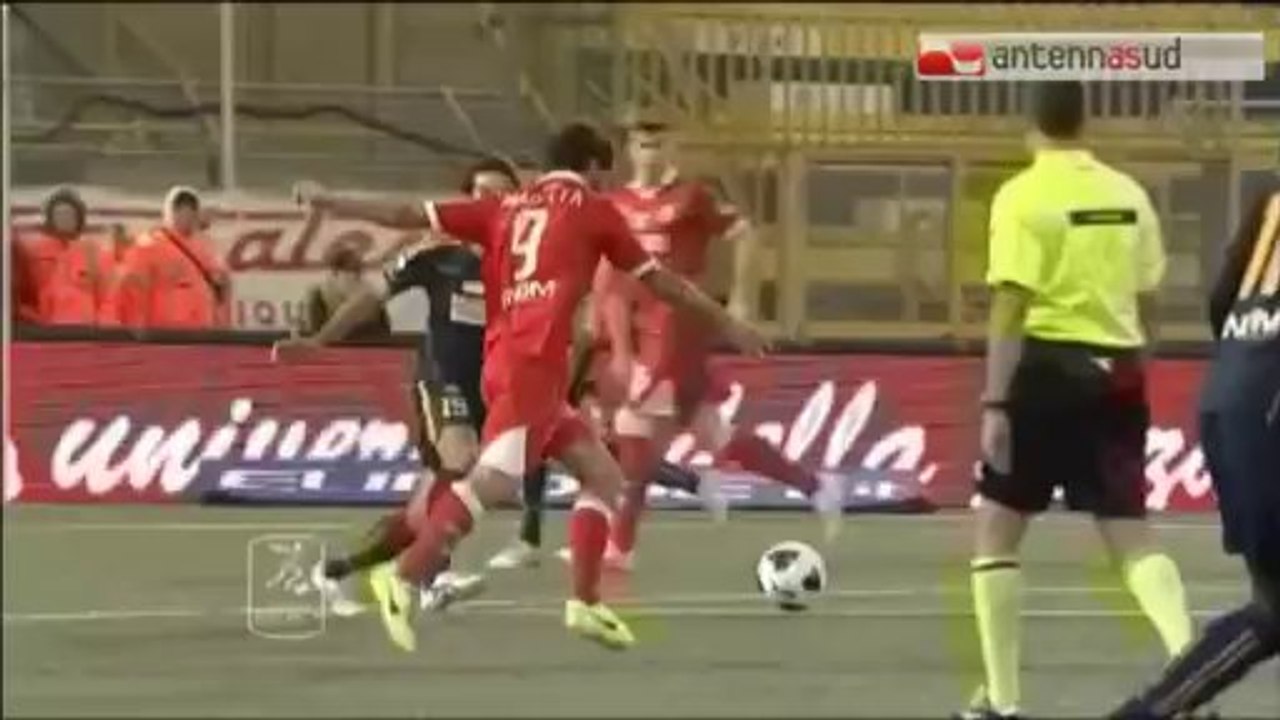 TG 09.12.13 Highlights Juve Stabia - Bari 1-1
