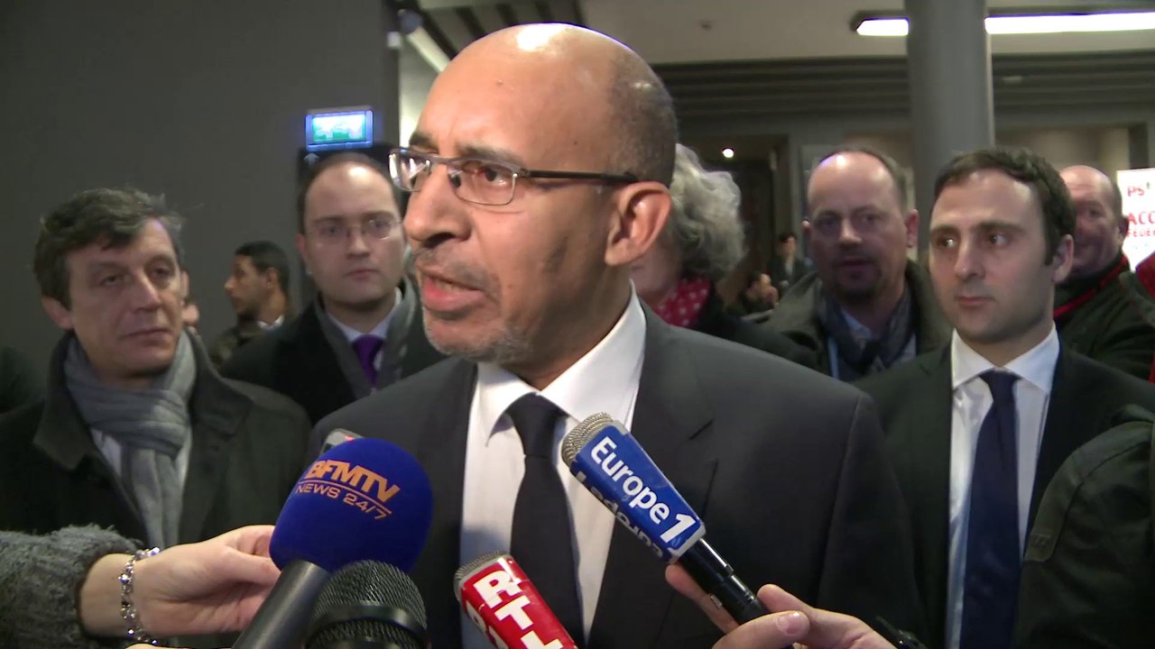 Harlem Désir: «Il n'y a pas un droit à la violence, à l'injure raciale, à la haine».